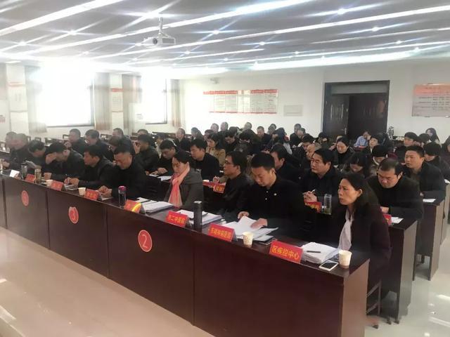 新澳2025年正版资料，全面释义、深度解答解释落实